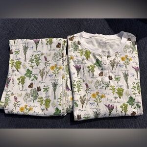 Hart + Land XS Floral Print Pajama Set